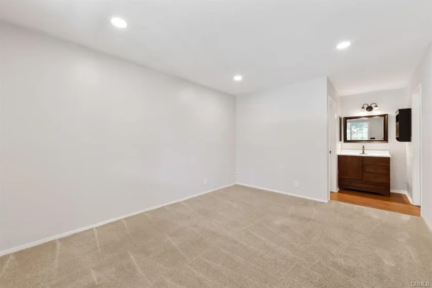 115 Greenfield photo 31