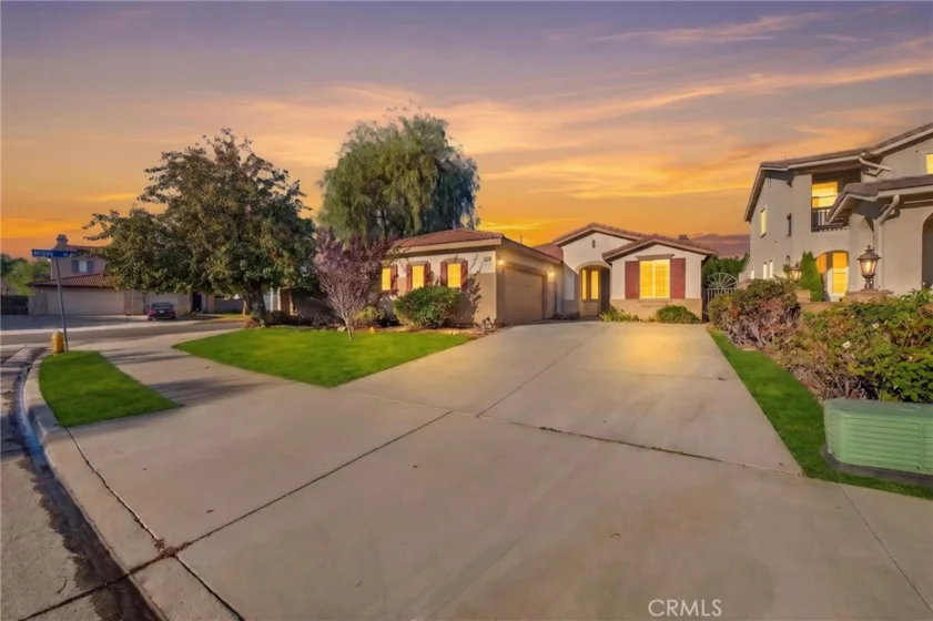 37799 Amber Lane photo 4