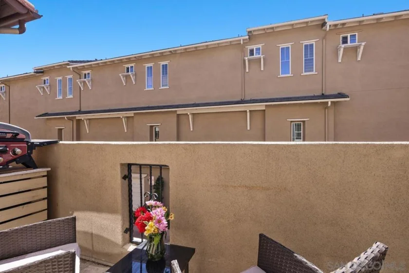 2230 Indus Way photo 18