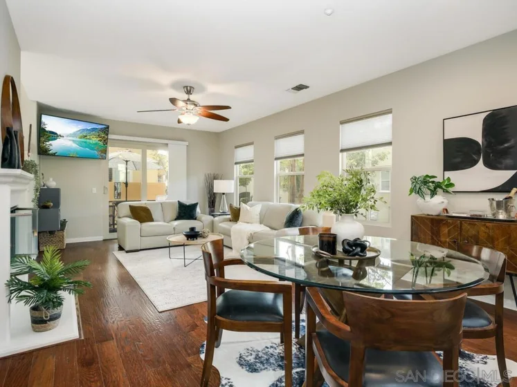 2684 Escala Circle photo 1