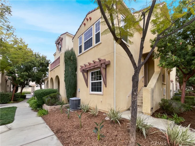 31159 Strawberry Tree Lane photo 1