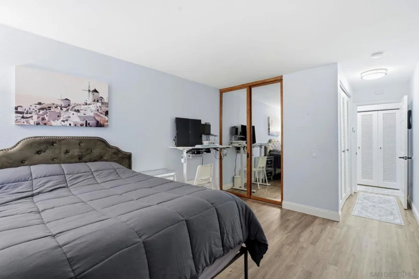 8324 Regents Road #1M photo 15