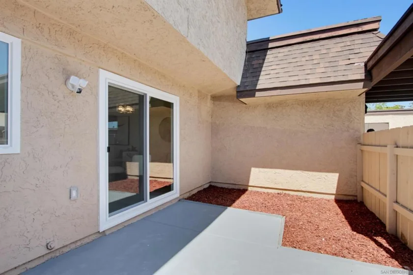 2121 E Grand Avenue #C12 photo 27