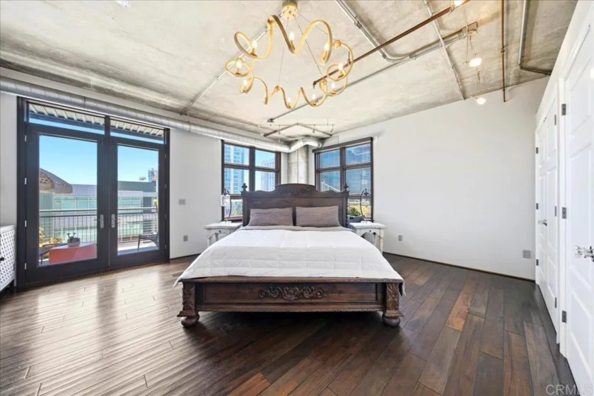 877 Island Avenue #512 photo 36