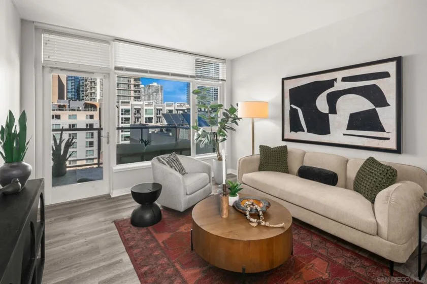 427 9th Avenue #809 photo 3