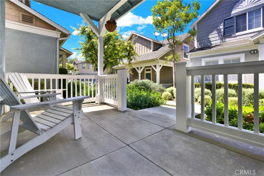 56 Nantucket Lane photo 3