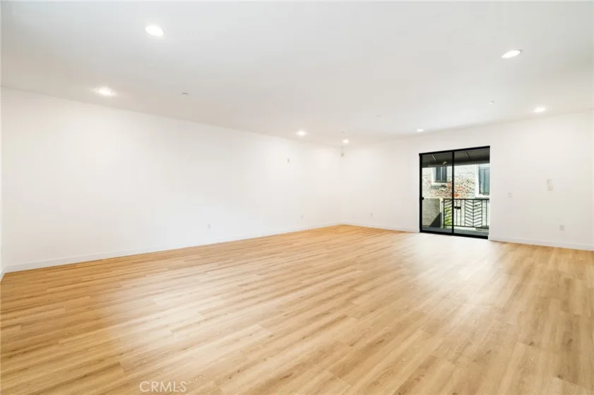 230 S Jackson #309 photo 5