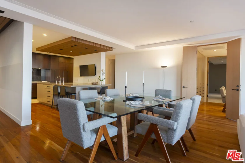 10660 Wilshire Boulevard #1207 photo 8