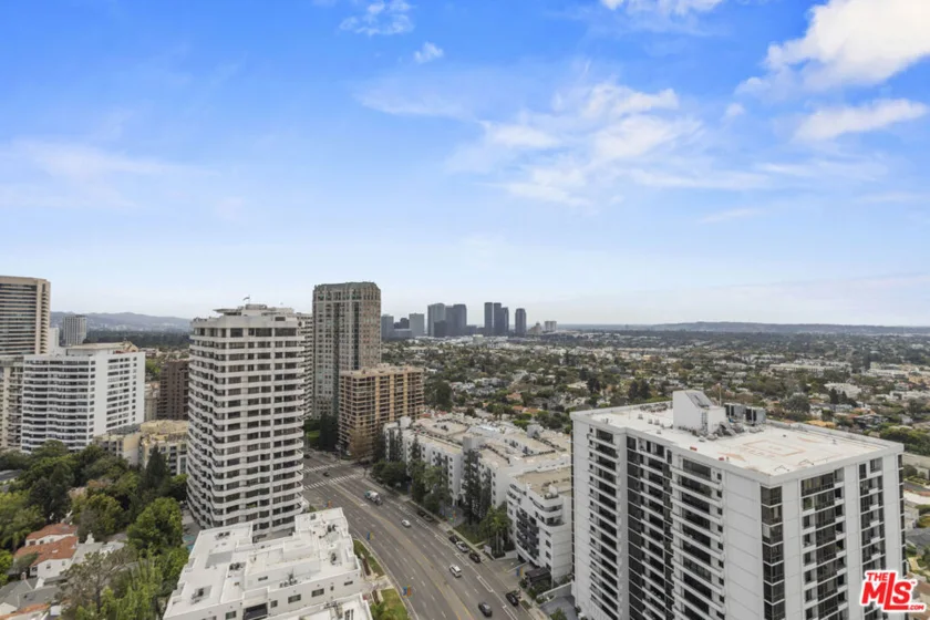 10701 Wilshire Boulevard #2202 photo 41
