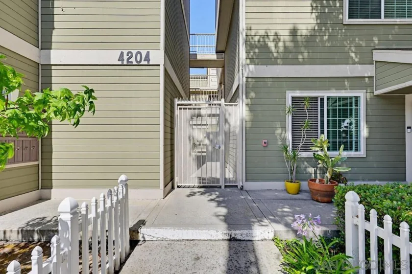4204 3rd Avenue #11 photo 2