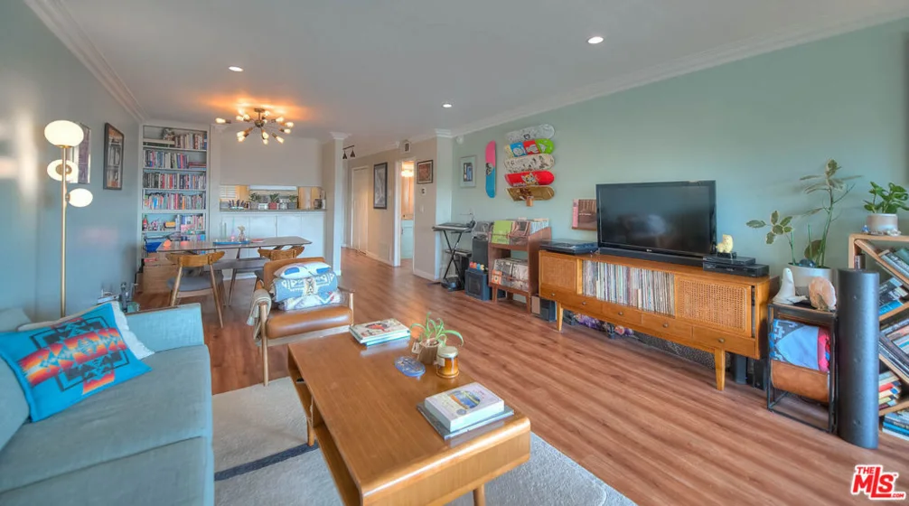 1707 Micheltorena Street #208 photo 25
