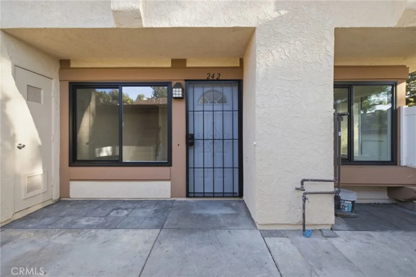 2351 Sutter Way #242 photo 1