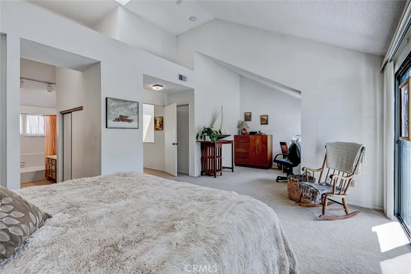 1150 W Capitol Drive #82 photo 21