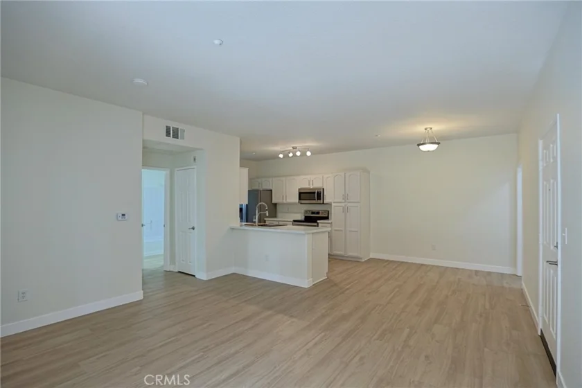 41410 Juniper Street #2613 photo 7