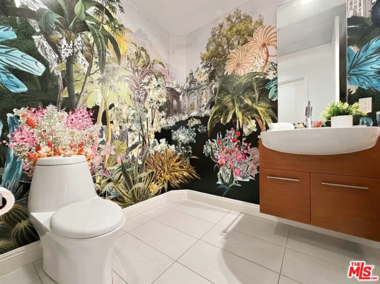 8121 Norton Avenue #201 photo 36