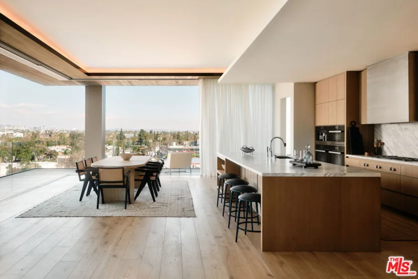 8899 Beverly Boulevard #6BE photo 3