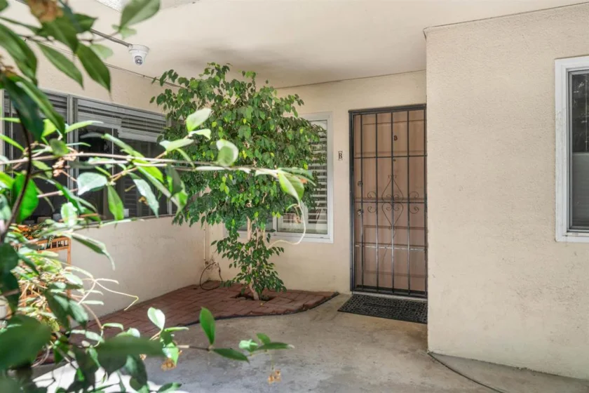 1740 Roosevelt #APT B photo 9
