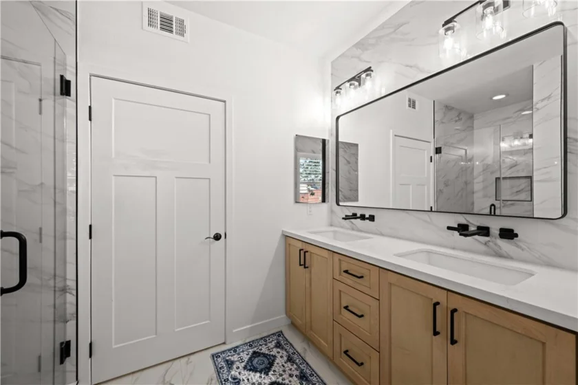 401 S Anaheim #3 photo 17