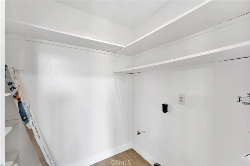 15 Brookfield photo 11