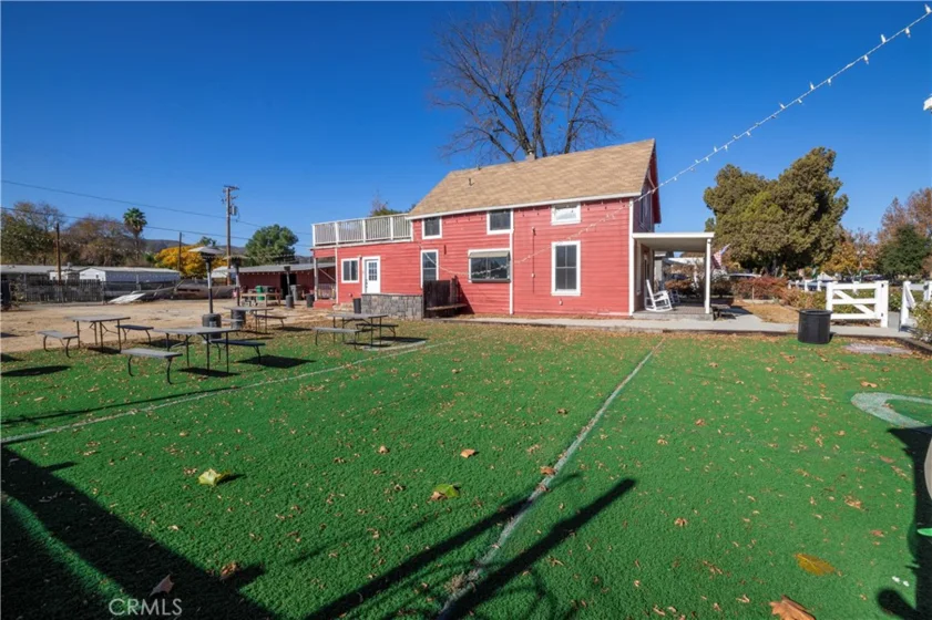 24771 Washington Avenue photo 4