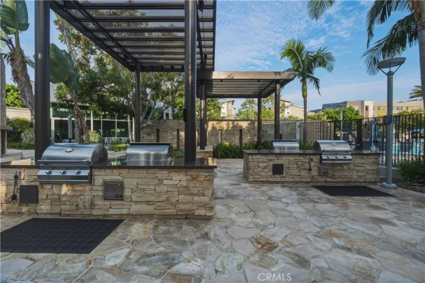 4505 Rivington photo 48