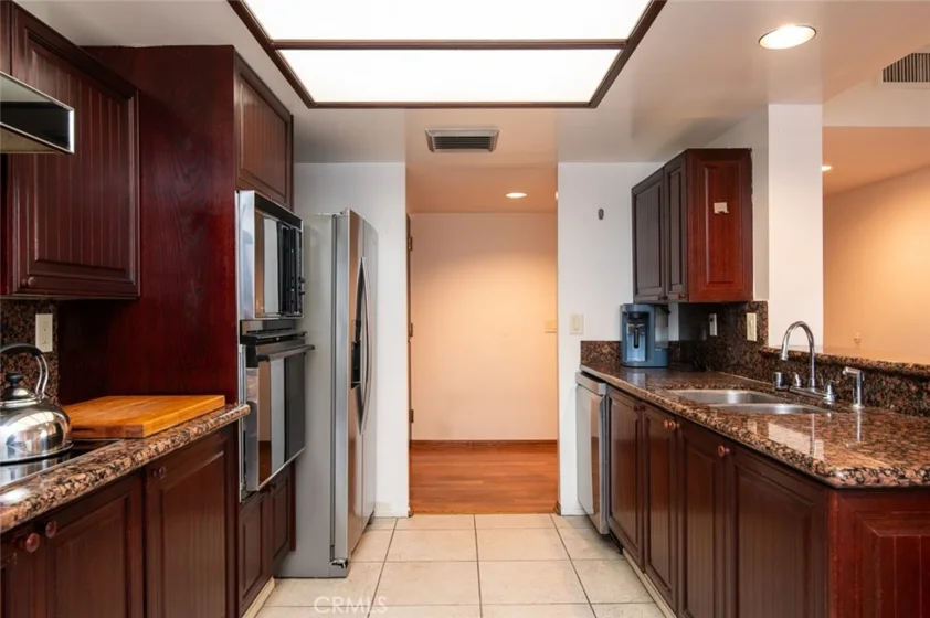 345 Pioneer Drive #801 photo 5