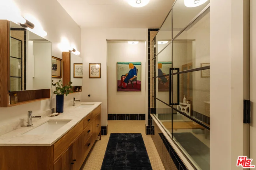 1645 Vine Street #511 photo 5