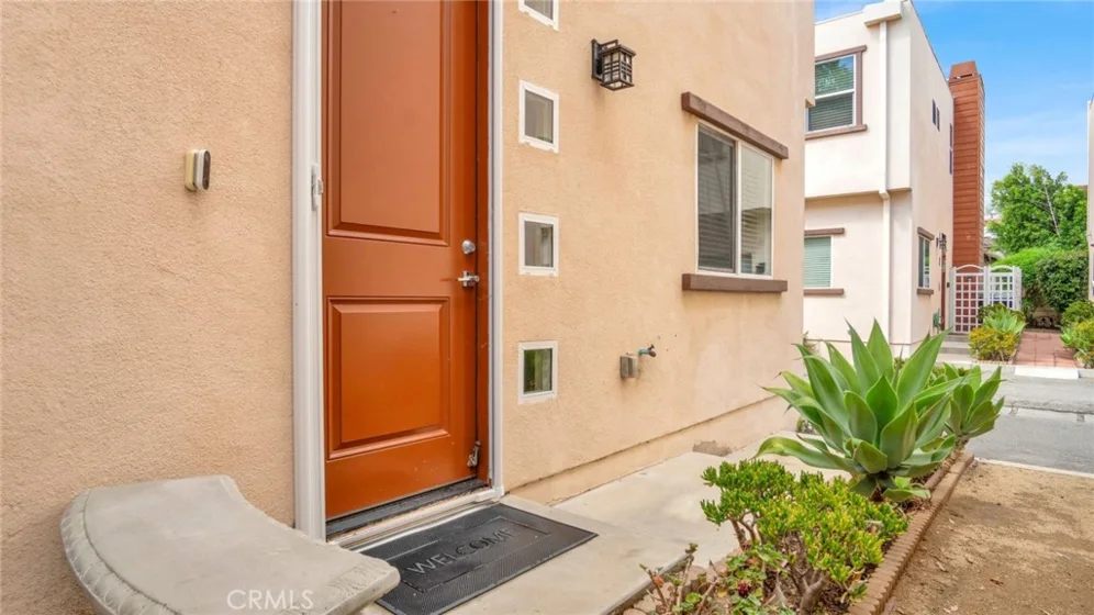 9237 Wakefield Avenue #11 photo 38
