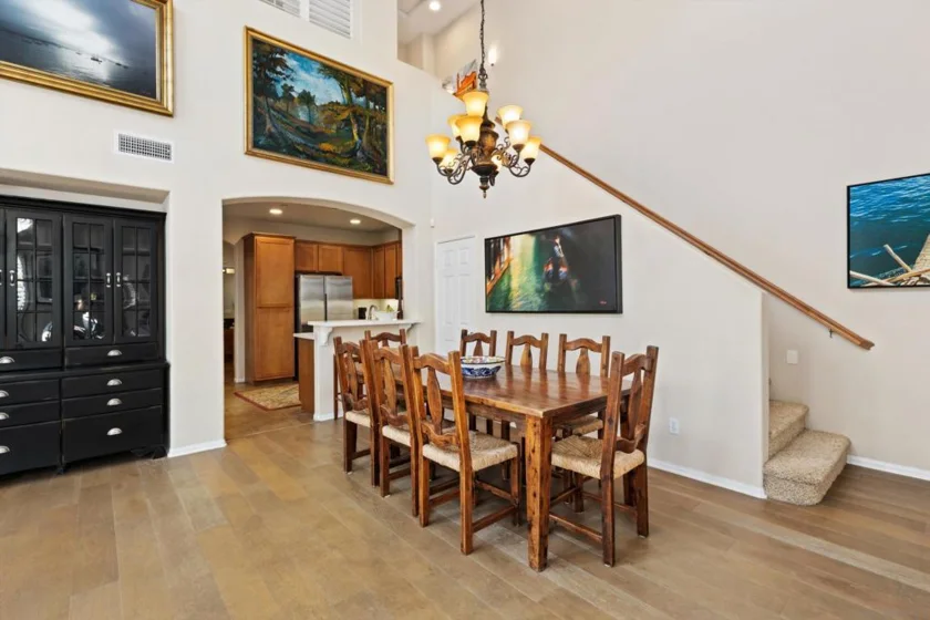 2099 Silverado Street photo 14
