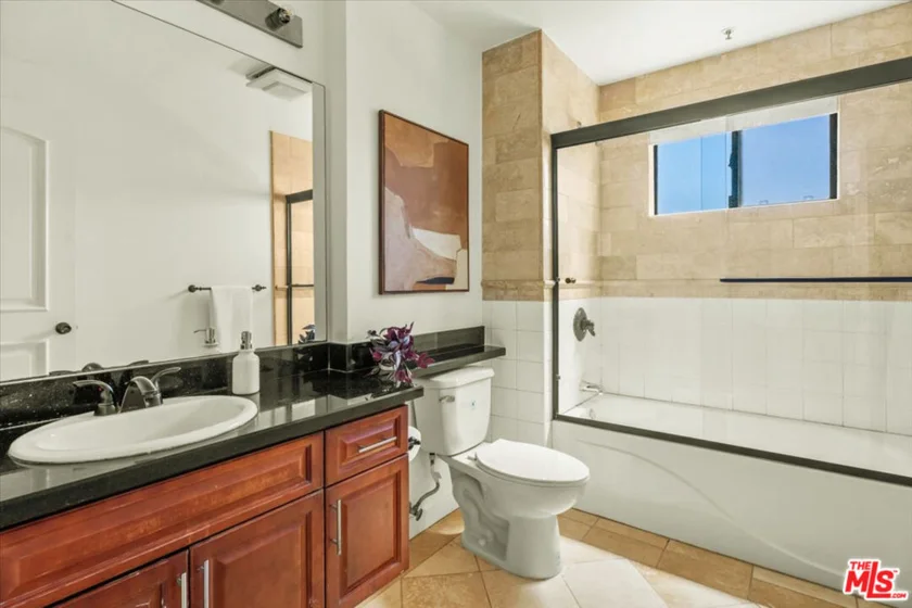 417 S Westmoreland Avenue #404 photo 12
