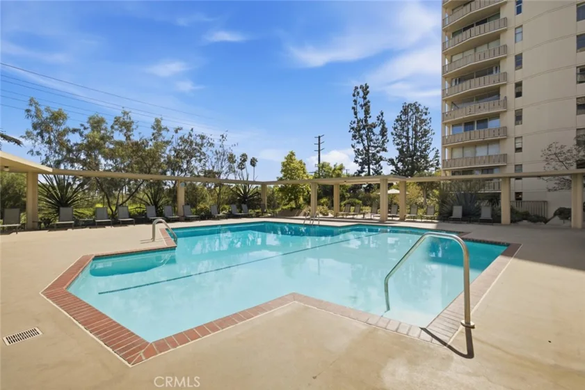 4455 Los Feliz Boulevard #601 photo 38