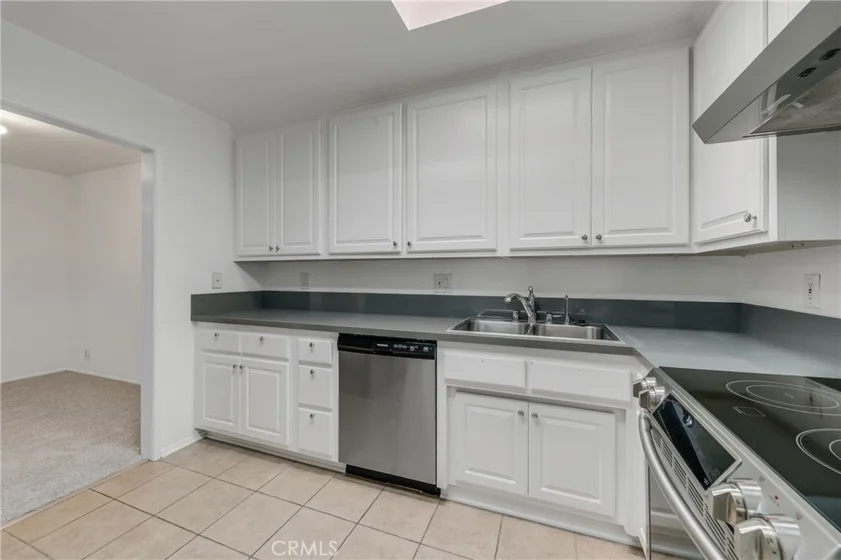 65 N Allen Avenue #305 photo 7