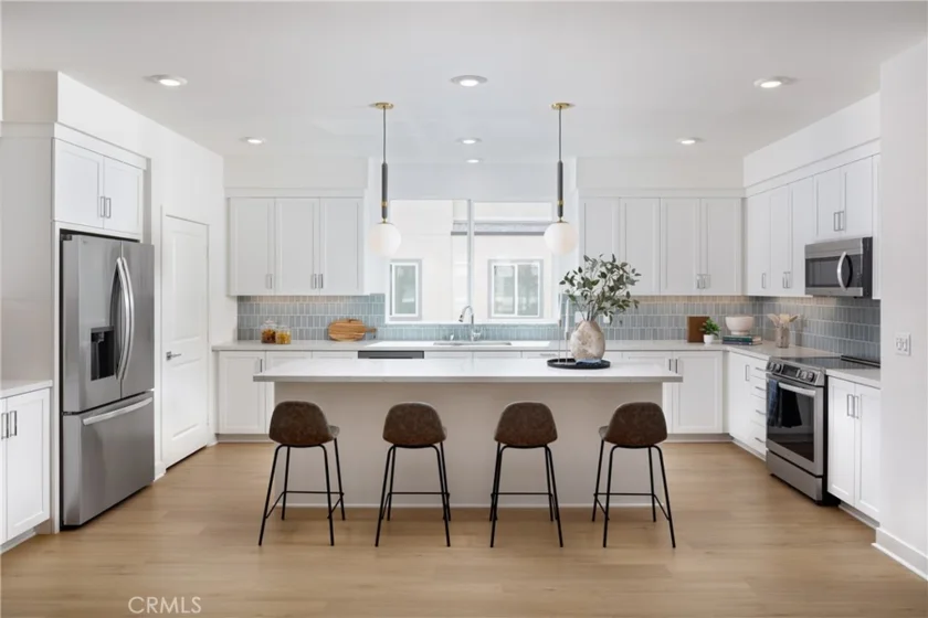 1697 Constellation Drive photo 1