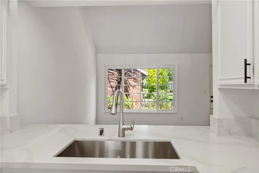 164 Brookline Lane photo 12