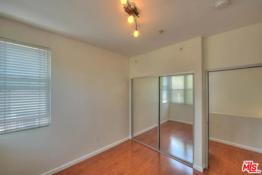 302 E 19th Street #7 photo 22