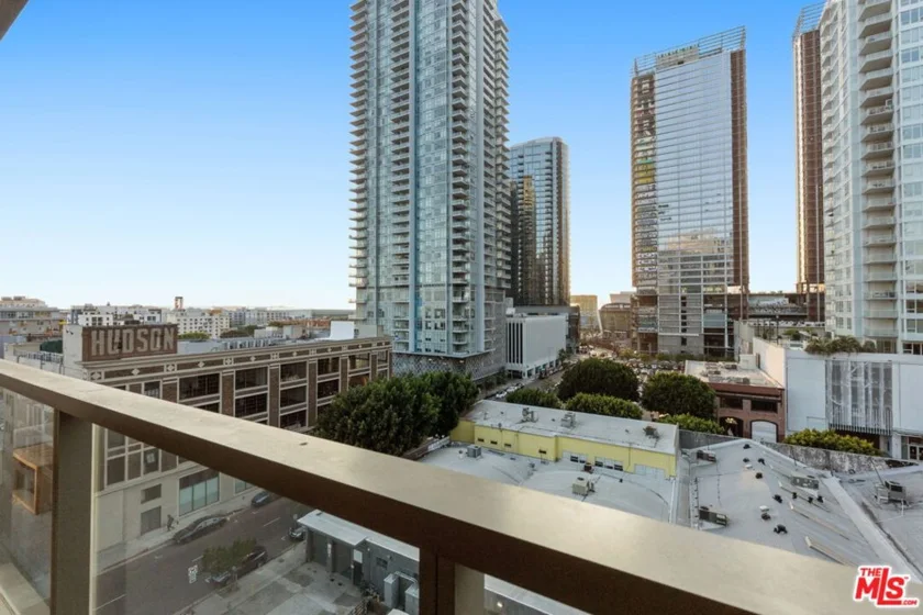1155 S Grand Avenue #808 photo 17