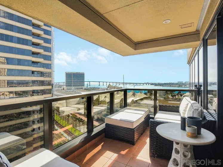 100 Harbor Drive #1906 photo 11
