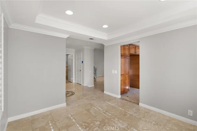 5810 E Mountain Loop photo 9