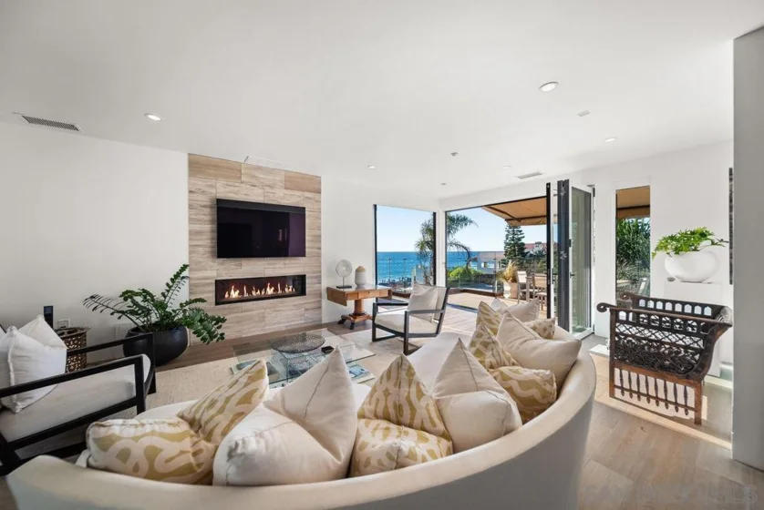 231 Bonair Street photo 1