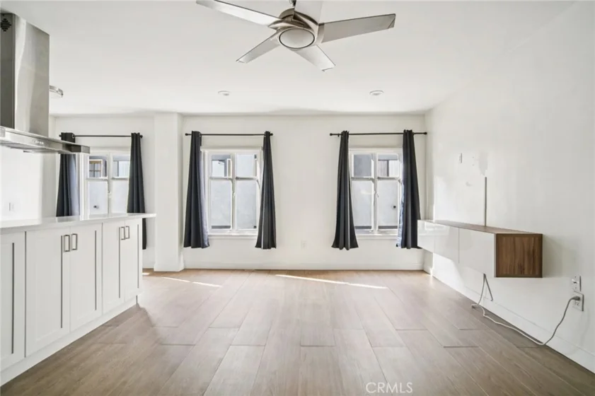 140 Linden #356 photo 3