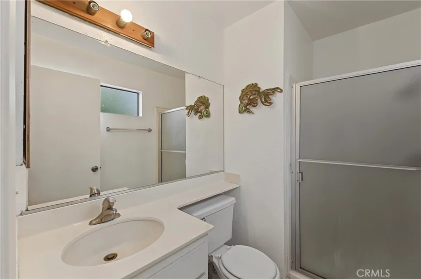82 Largo photo 43