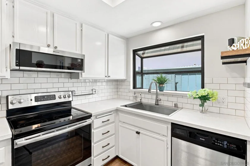 4783 Hawley Boulevard #2 photo 8