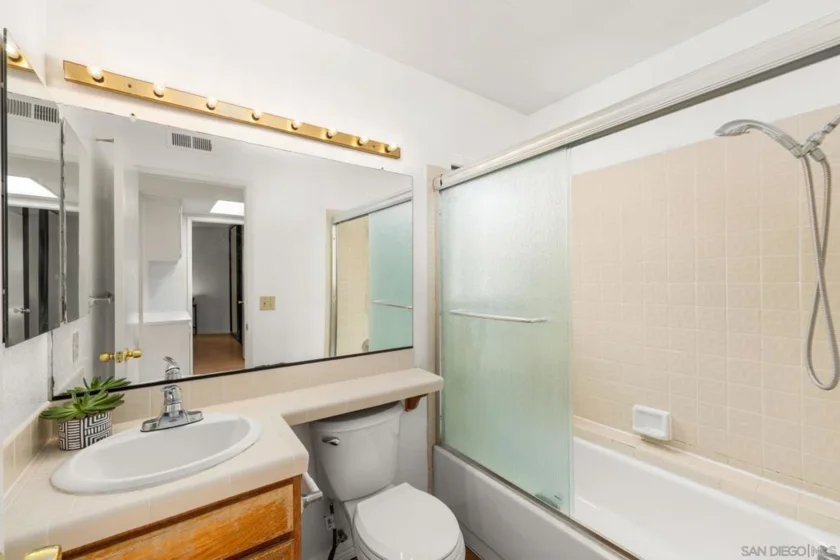9260 Towne Centre Drive #17 photo 9