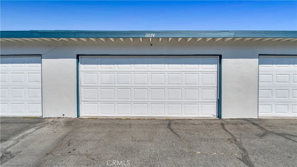 11074 Kibbins Circle photo 31