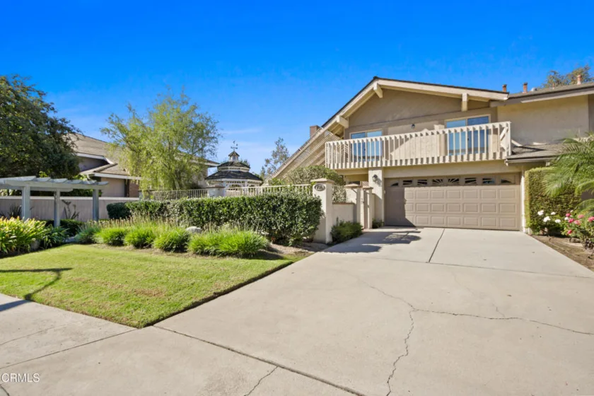 736 Arroues Drive photo 1