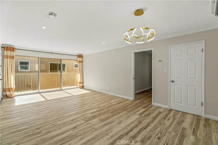 401 W 5th Street #3B photo 13