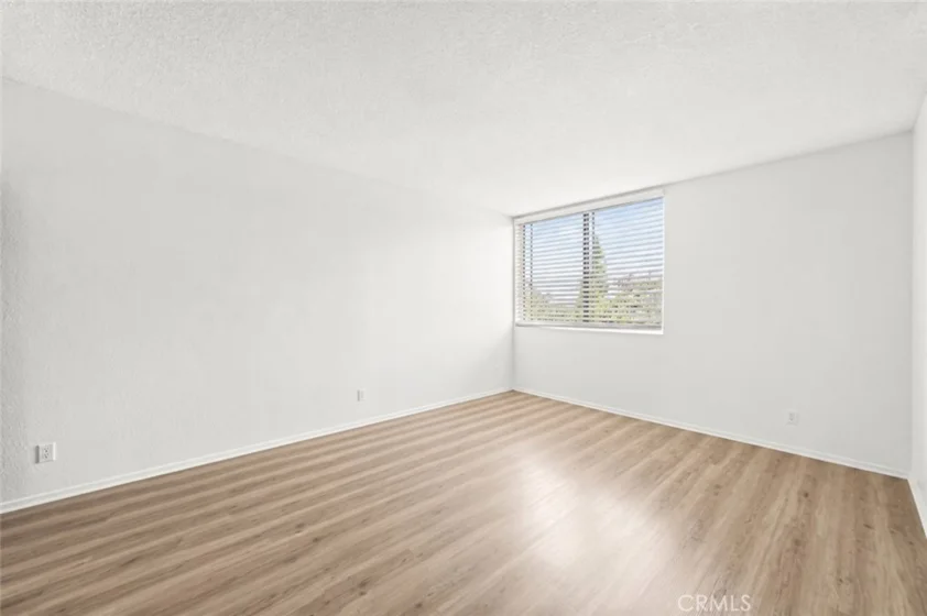 4505 California #402 photo 8