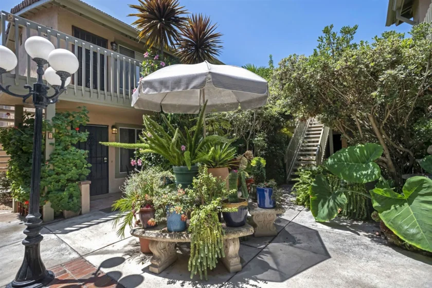 3005 Thorn Street #1 photo 1