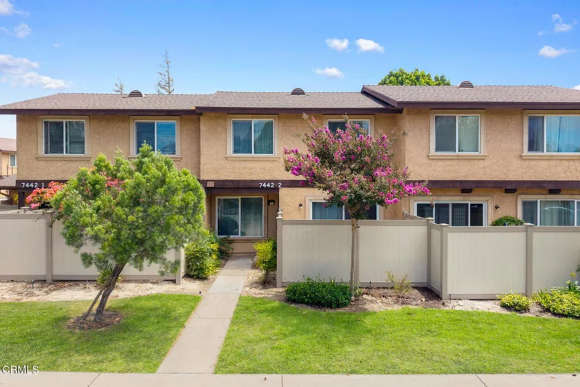 7442 Shadyglade Avenue #2 photo 2
