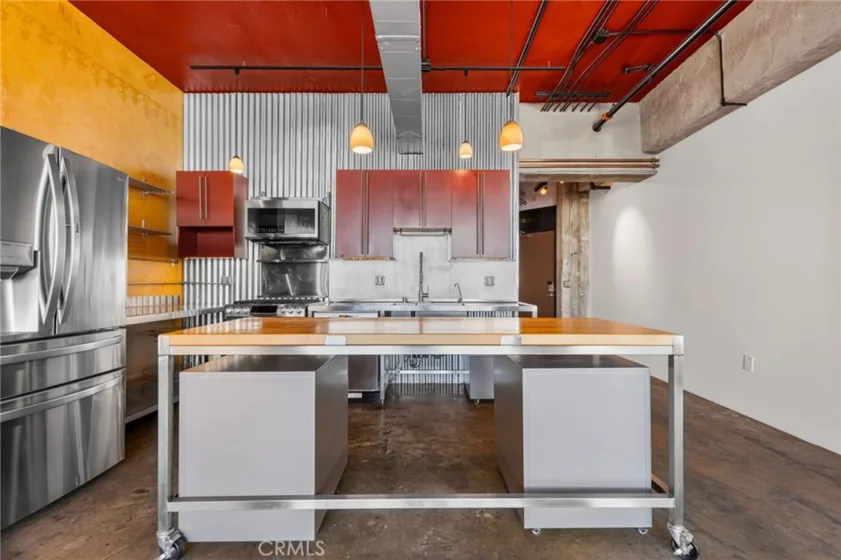 315 E 8th #401 photo 41